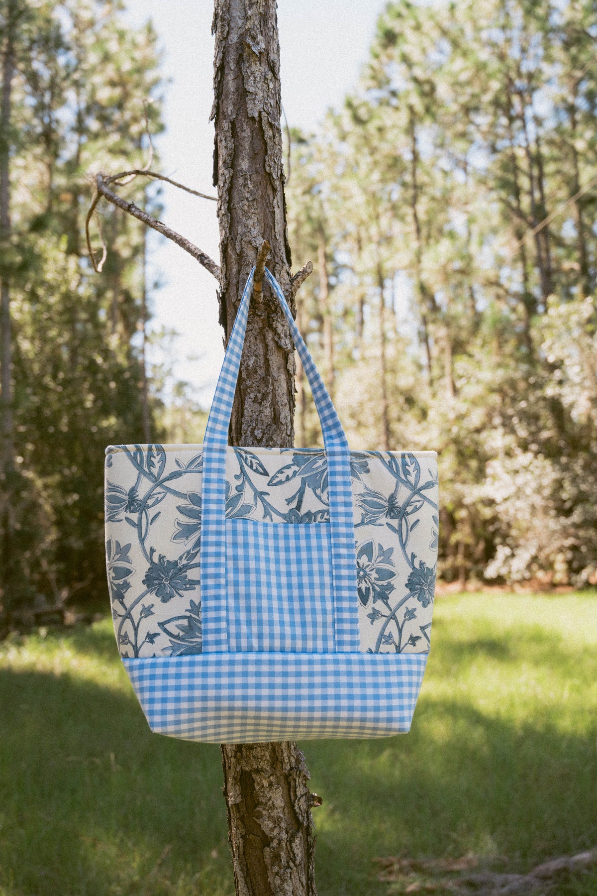 The Structured Tote in Garden Party